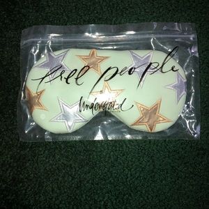 FREE PEOPLE LEATHER COOLING MASK.